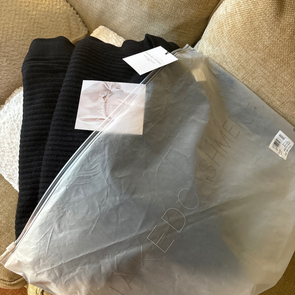 NAKED CASHMERE MARLA BLANKET